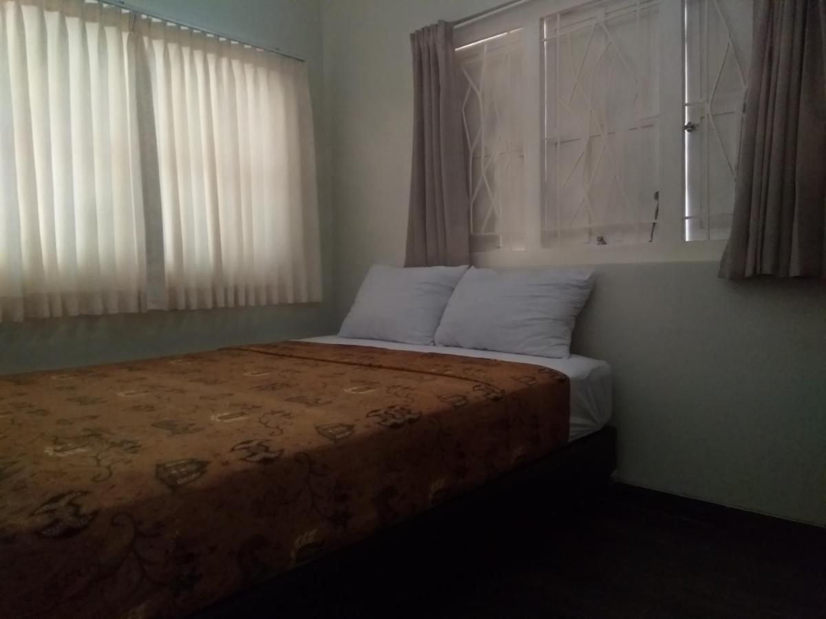 Ferienwohnung Omah Ngadiwinatan Syariah Yogyakarta Exterior foto
