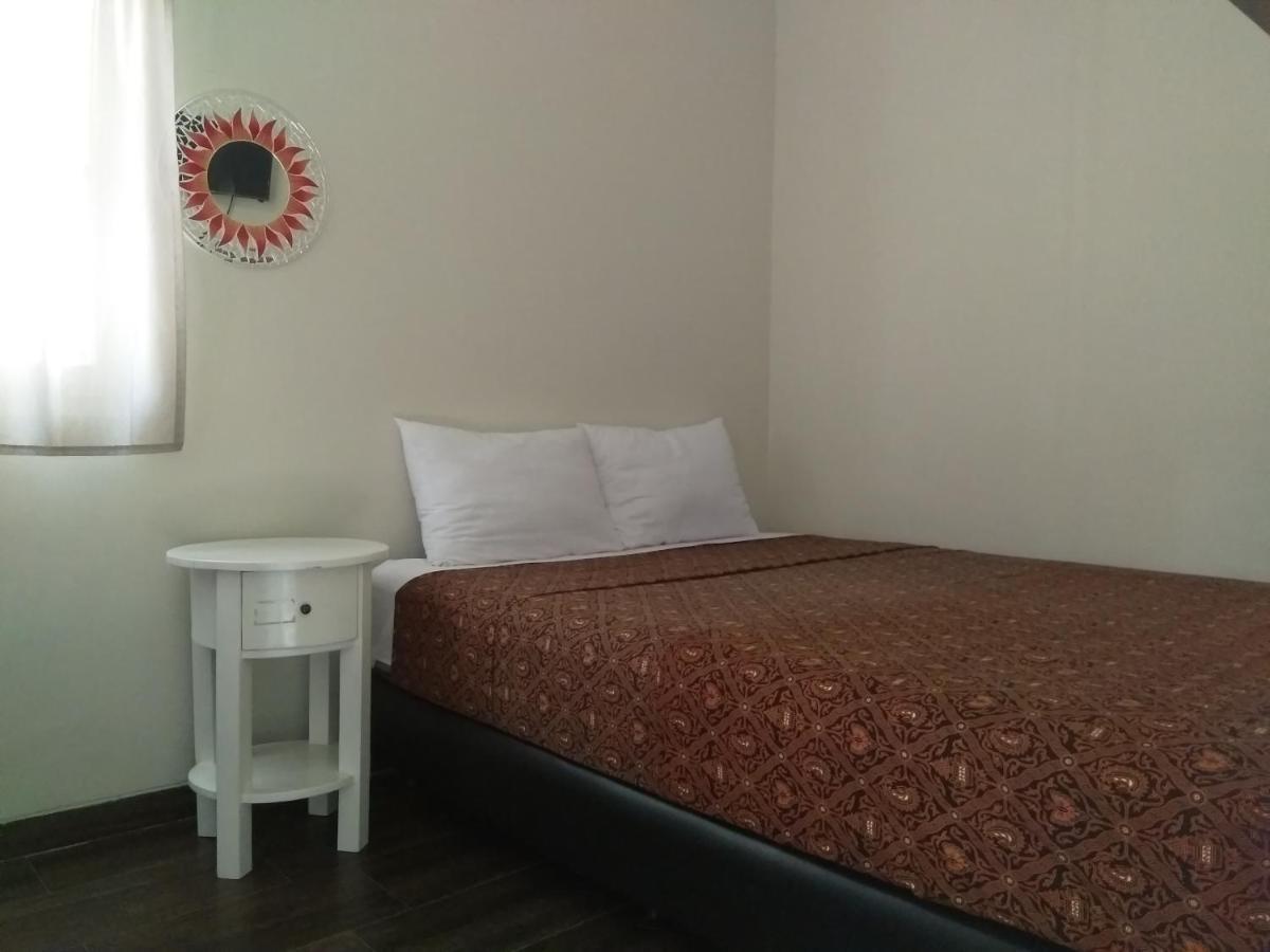 Ferienwohnung Omah Ngadiwinatan Syariah Yogyakarta Exterior foto
