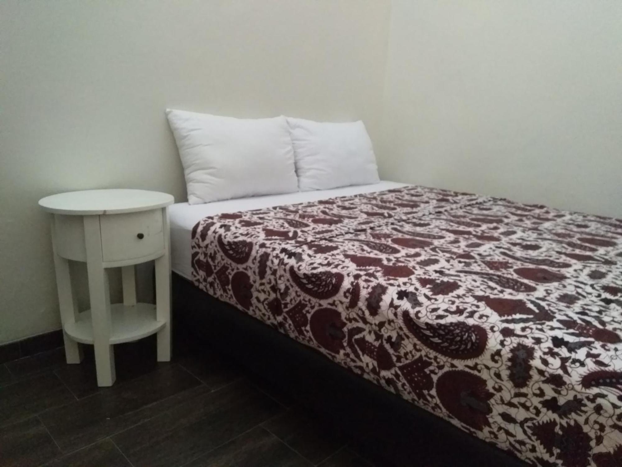 Ferienwohnung Omah Ngadiwinatan Syariah Yogyakarta Zimmer foto